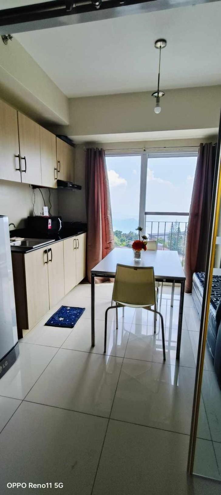 Smdc Tagaytay Taal Lake Condo Cook Netflix No Balcony No Free Parking Tagaytay City Exteriér fotografie